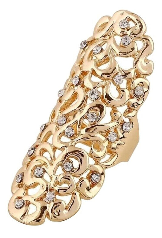 Eleganter Ring mit Strasssteinen